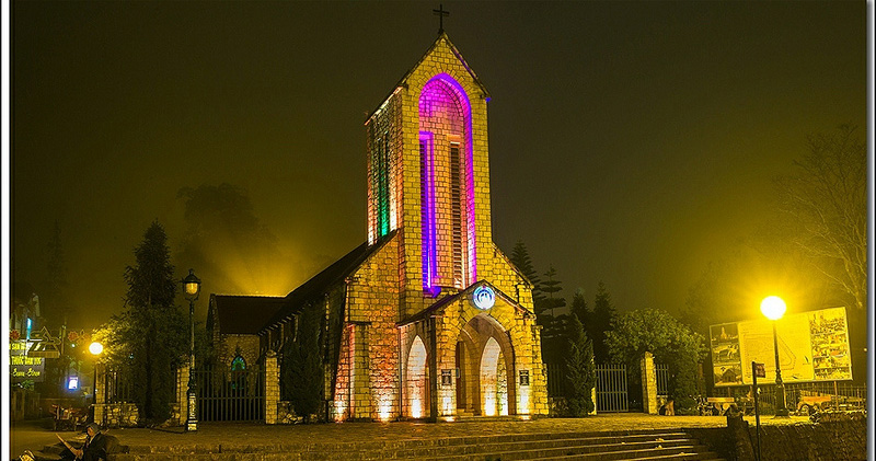 Die alte Steinkirche Sapa - Sapa Vietnam 