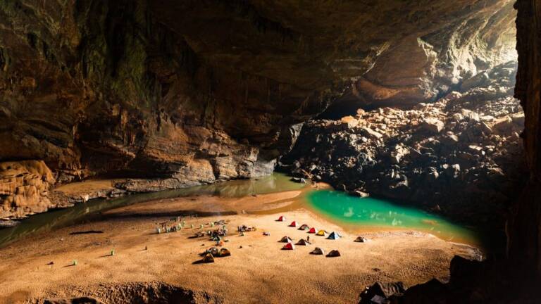 son-doong-cave-in-vietnam-12-1