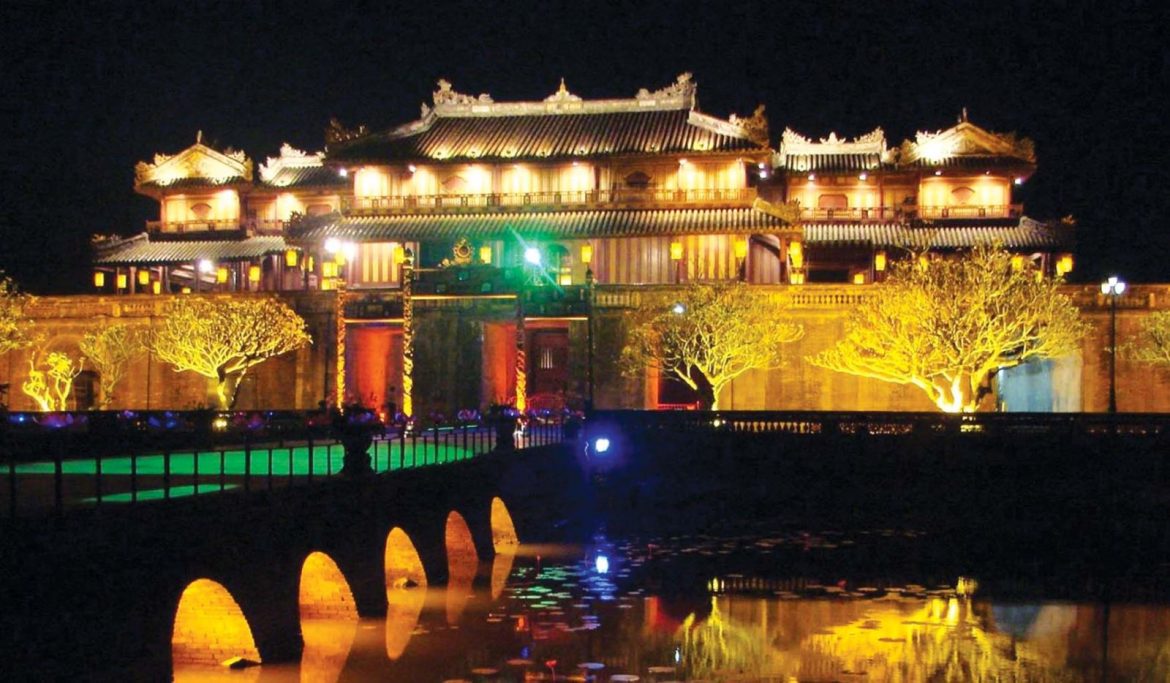 Nachttour in Hue, Nachtleben in Hue, Vietnam