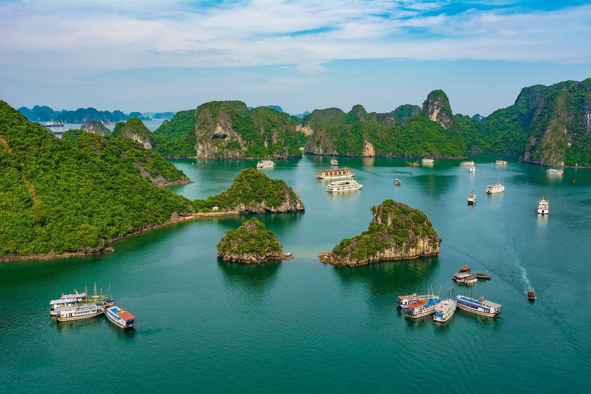 Halong-Bucht, Ninh Binh zur Halong-Bucht