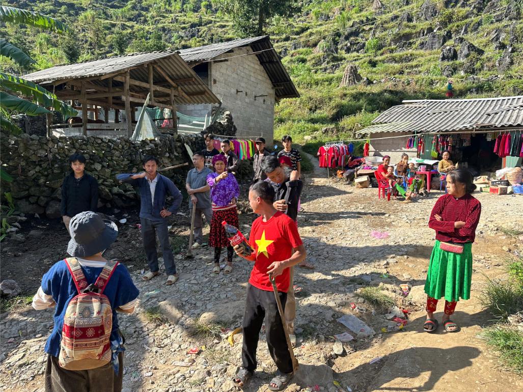 luxgroup foundation, Beleuchtung des Steinplateaus