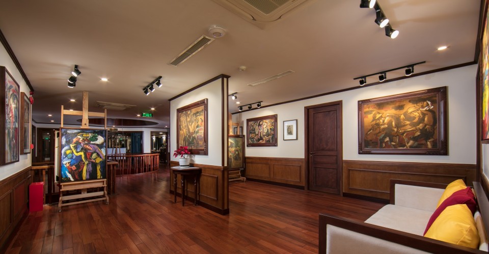 Heritage Cruises Binh Chuan Cat Ba Archipelago