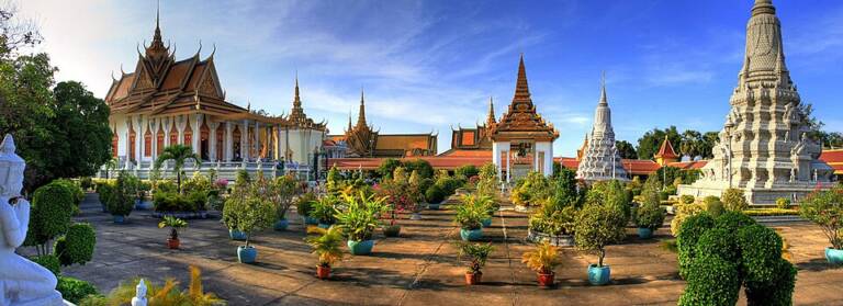 places-to-visit-in-phnom-penh
