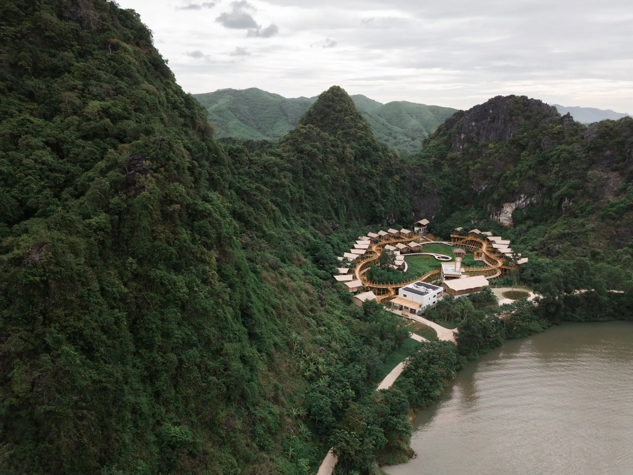 privatreisen vietnam auko phong nha